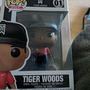 Tiger woods Funko pop